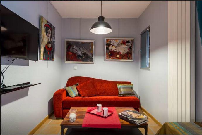サン・シル・オー・モン・ドール Plum'Art Bed & Breakfast エクステリア 写真