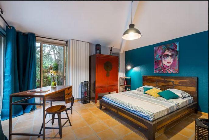 サン・シル・オー・モン・ドール Plum'Art Bed & Breakfast エクステリア 写真